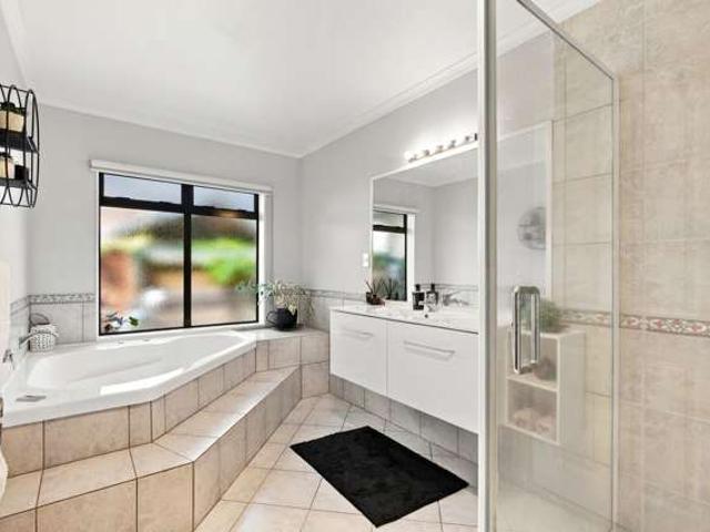 House for sale in Papamoa, Tauranga City
