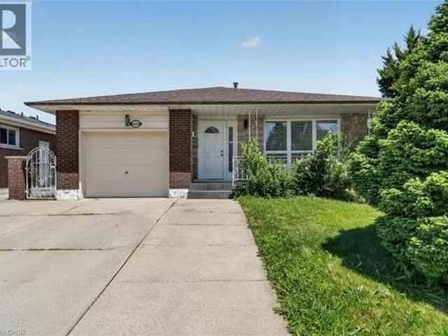 House for sale in Ancaster, Ontario
