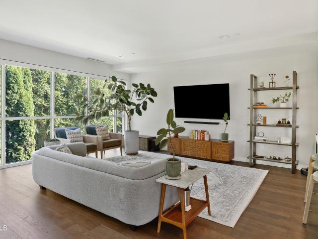 Condo for sale in Saratoga, New York