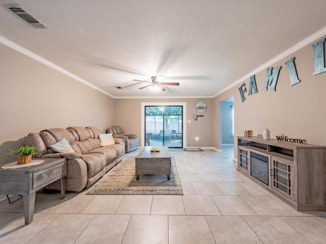 House for sale in Henderson, Texas