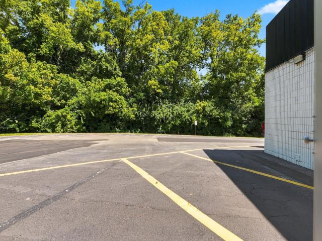 Commercial for sale in Tennessee