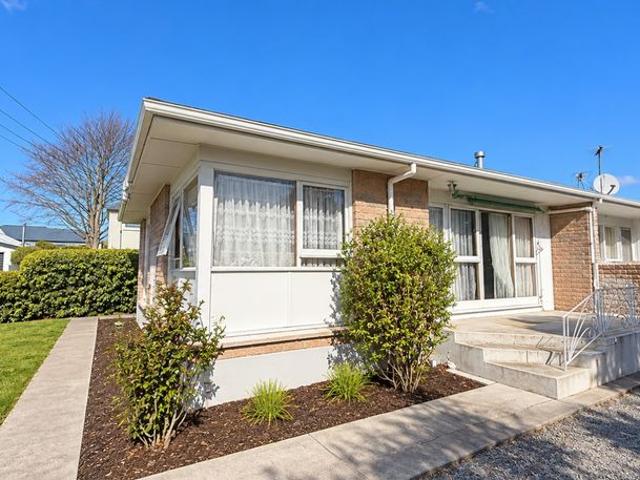 Apartment for rent in Heathcote, Canterbury