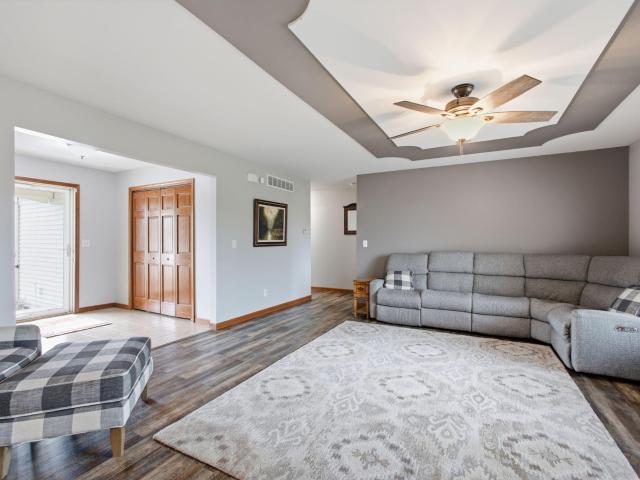 House for sale in De Motte, Jasper County