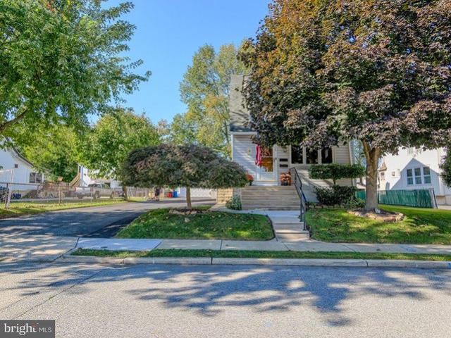 House for sale in Glenolden, Delaware County