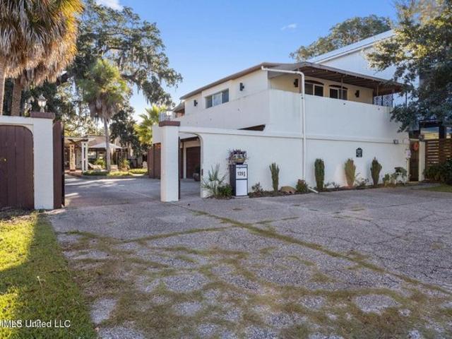 House for sale in Biloxi, Mississippi