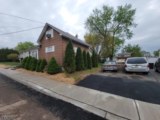 House for sale in Somerville, New Jersey