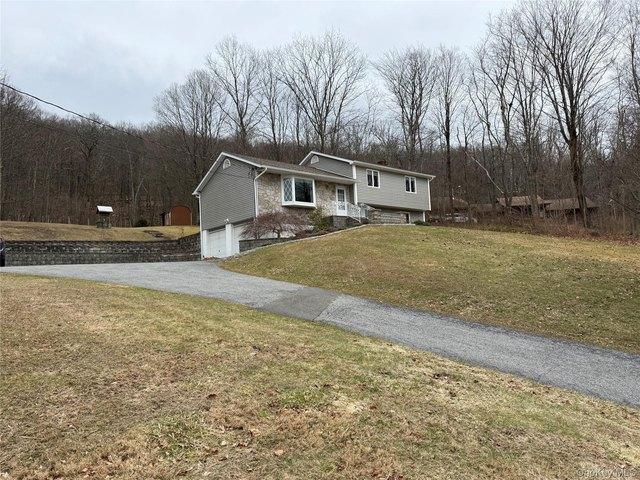 House for sale in Holmes, New York