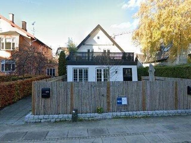 Hus til salg i Frederiksberg C, Brøndby