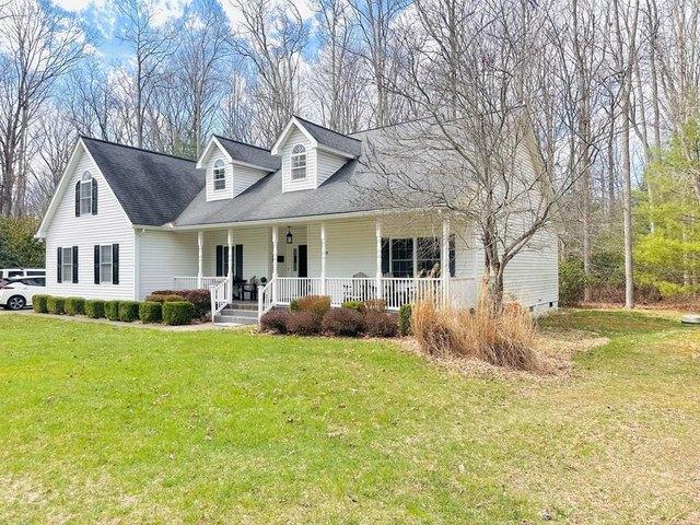 House for sale in Daniels, West Virginia