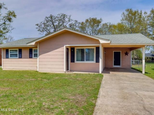 House for sale in Long Beach, Mississippi