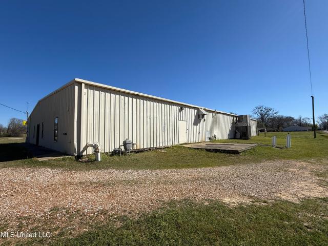 Commercial for sale in Walnut Grove, Mississippi