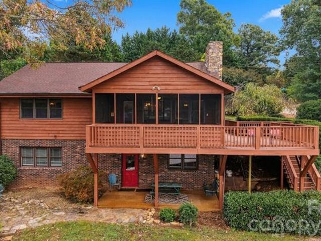 House for sale in Taylorsville, Alexander County