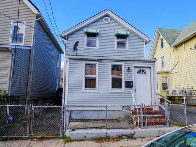 House for sale in Mount Vernon, New York