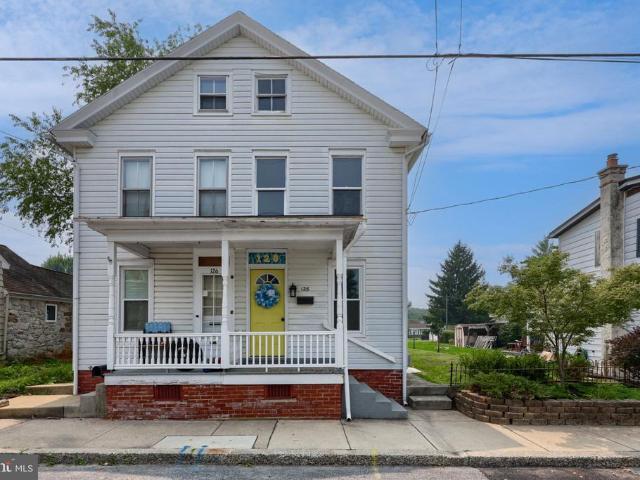 Townhouse for sale in Manheim, Pennsylvania