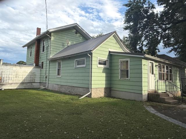 House for sale in Amboy, Lee County