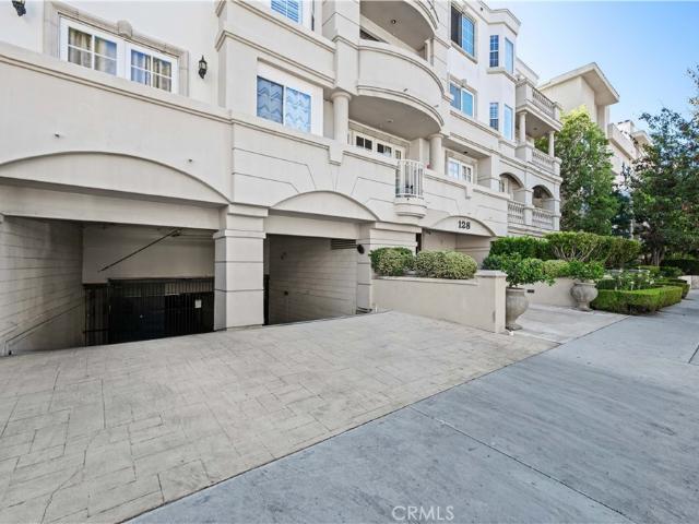 Condo for sale in Los Angeles, Los Angeles County