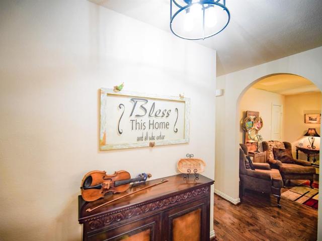 House for sale in Jacksboro, Texas
