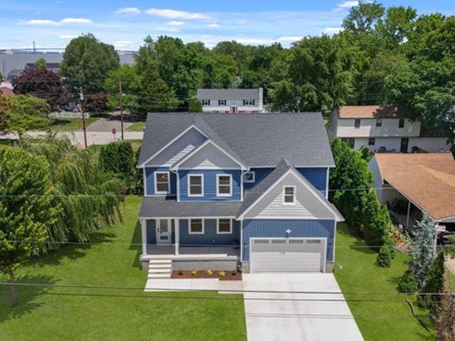 House for sale in Deepwater, New Jersey