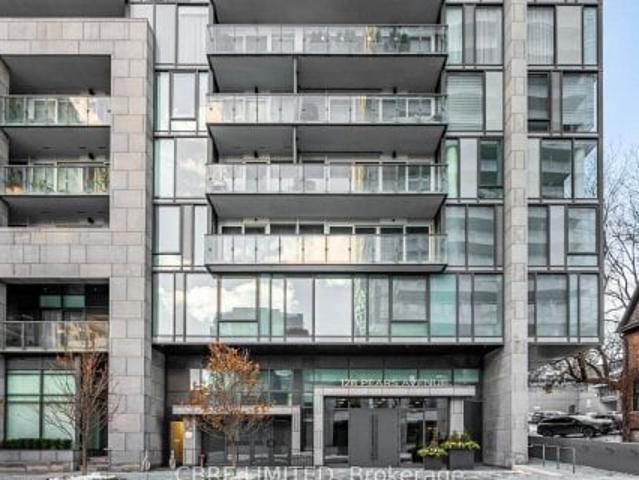 Office for sale in Woburn, Ontario