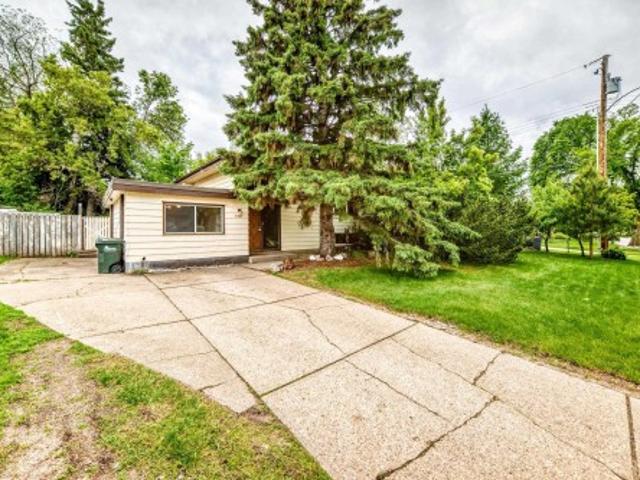 House for sale in Sherwood Park, Alberta