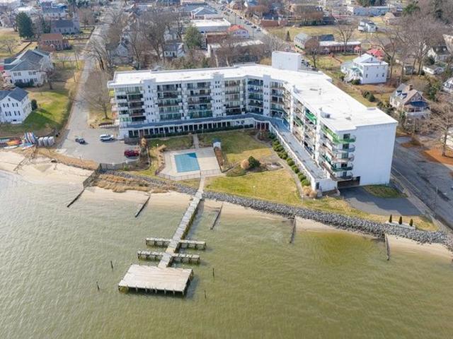 Condo for sale in Virginia