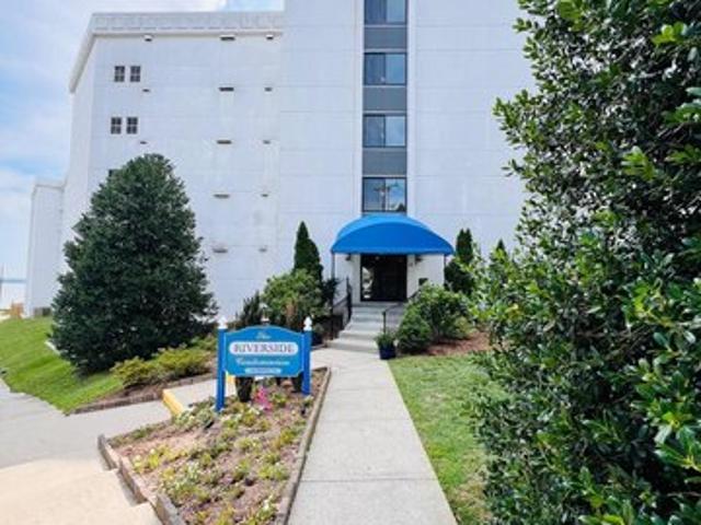 Condo for sale in Virginia