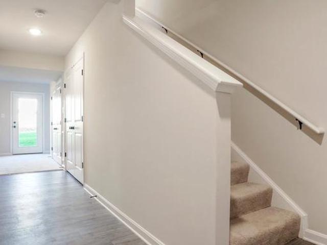 Townhouse for sale in Hedgesville, West Virginia