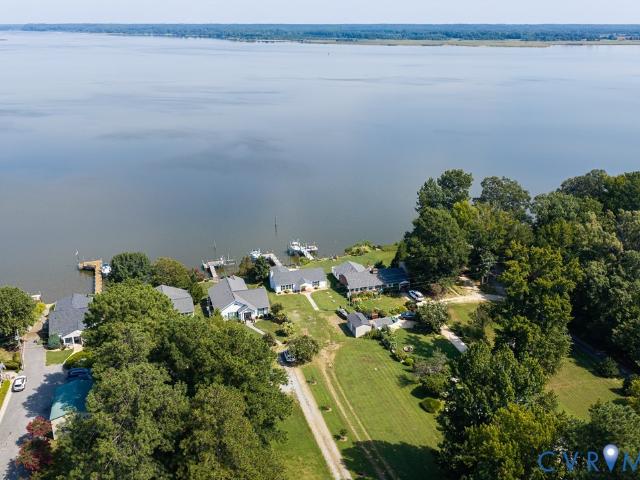 House for sale in Tappahannock, Essex County