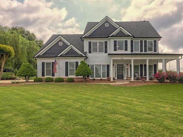 House for sale in Commerce, Georgia