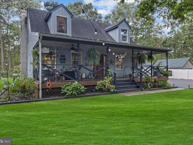 House for sale in Four Mile, Woodland Township