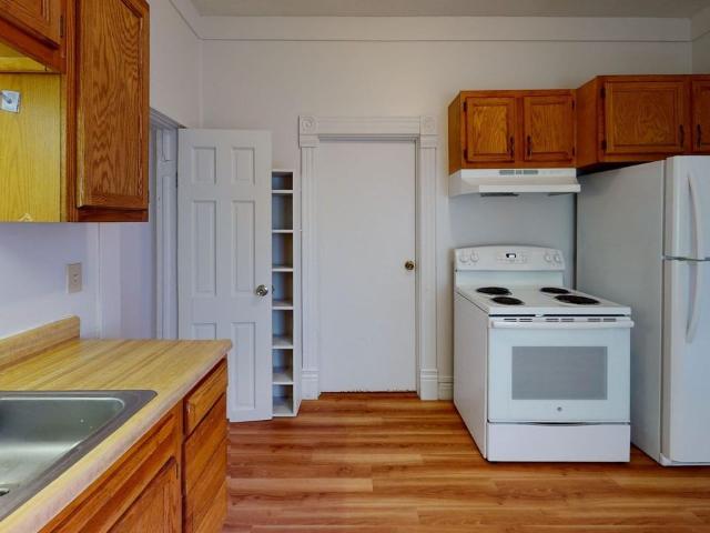 Apartment for rent in Hosmer, Lansing