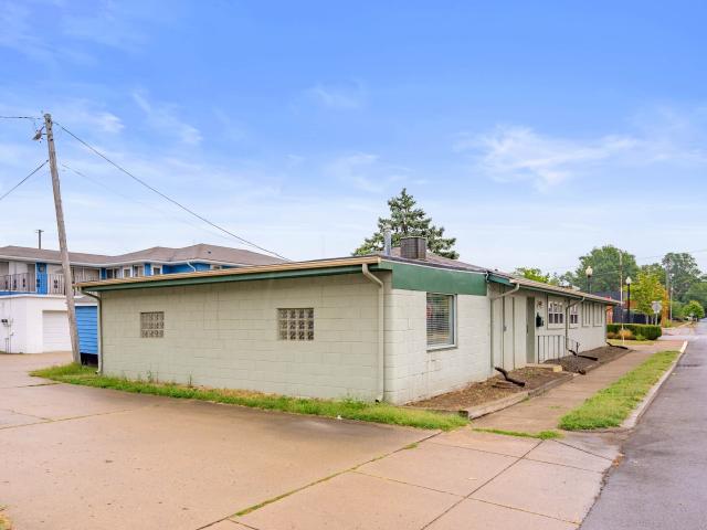 Commercial for sale in Pendleton, Indiana