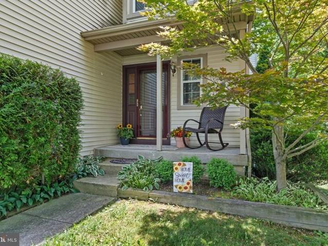 Townhouse for sale in Mount Laurel, New Jersey