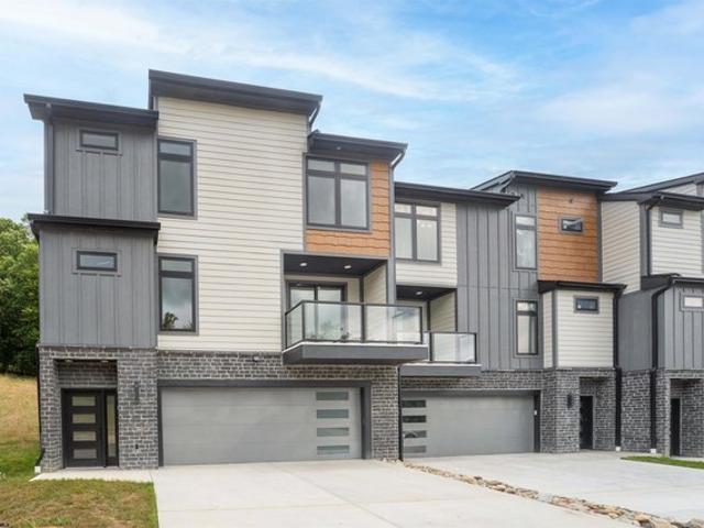 Townhouse for sale in Morgantown, West Virginia