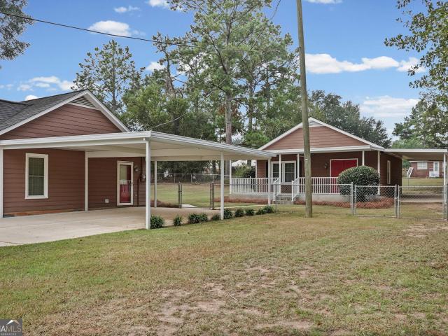 House for sale in Albany, Lee County