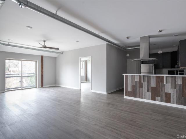 Condo for sale in Lloyd, New York