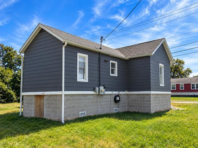 House for sale in Watseka, Iroquois County