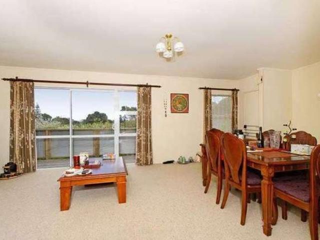 Townhouse for rent in Balmoral