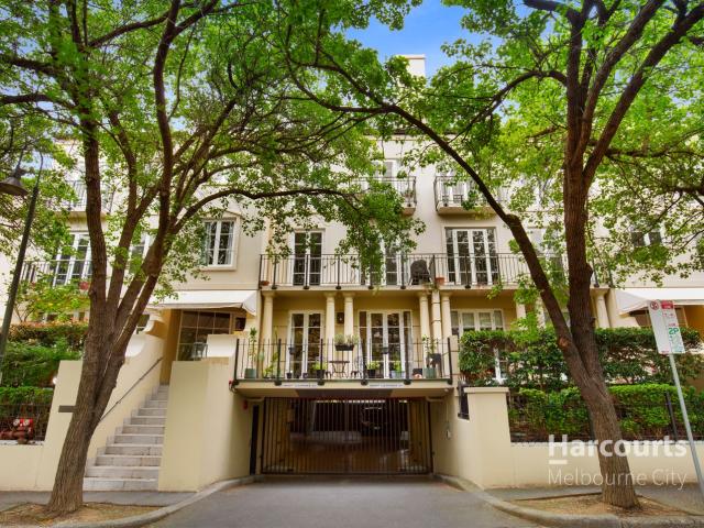 Apartment for rent in East Melbourne, Melbourne