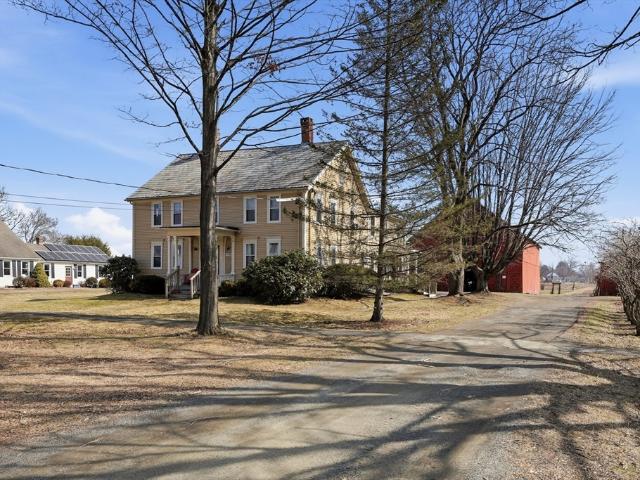 House for sale in Hadley, Massachusetts