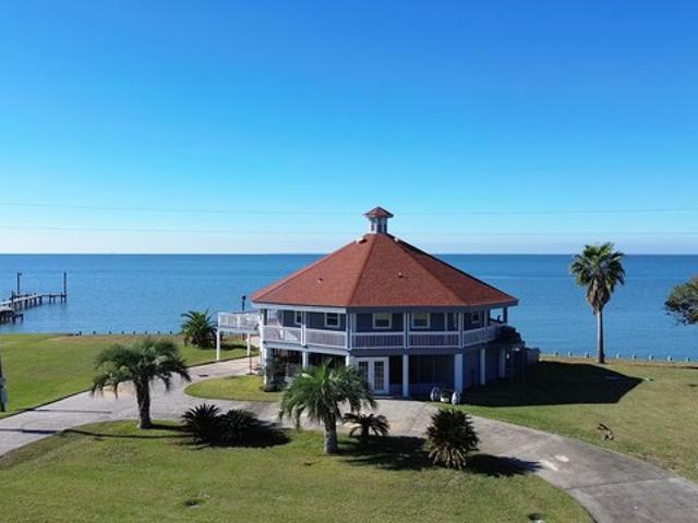 House for sale in Chambers, Texas