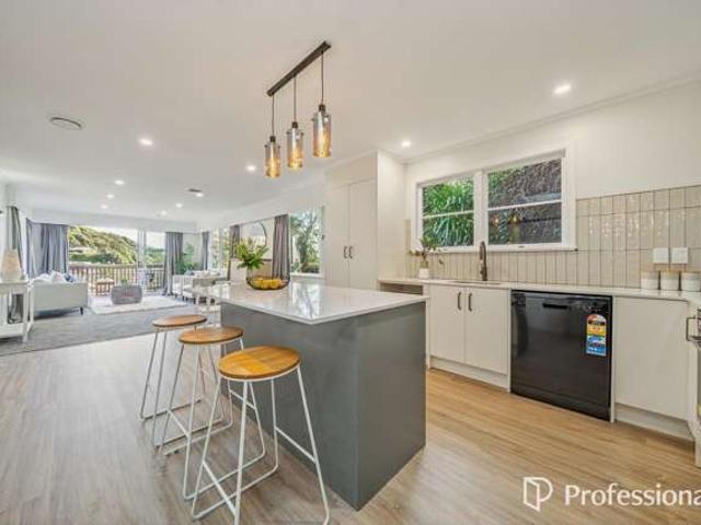 House for sale in Days Bay, Wellington