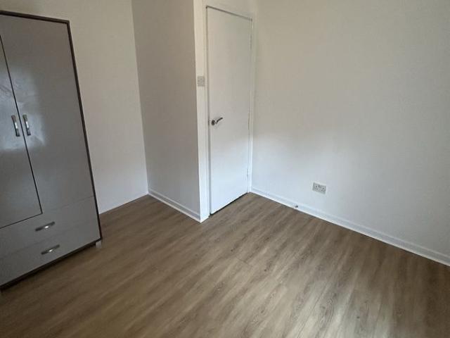 Apartment for rent in New Lodge, Northern Ireland