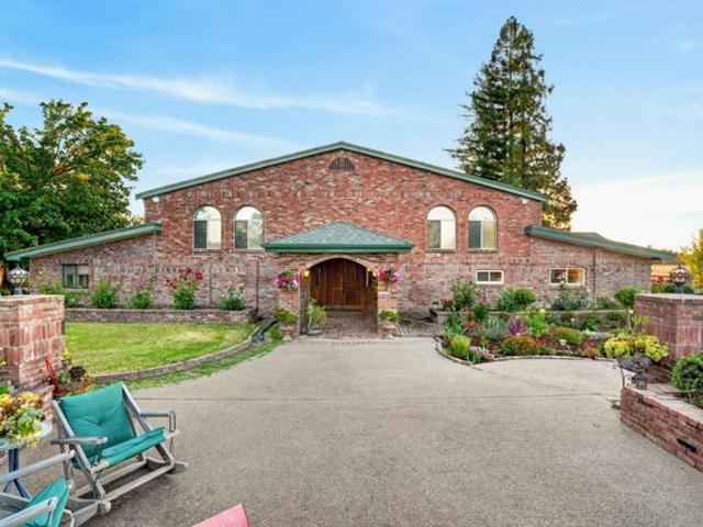 House for sale in Herald, California