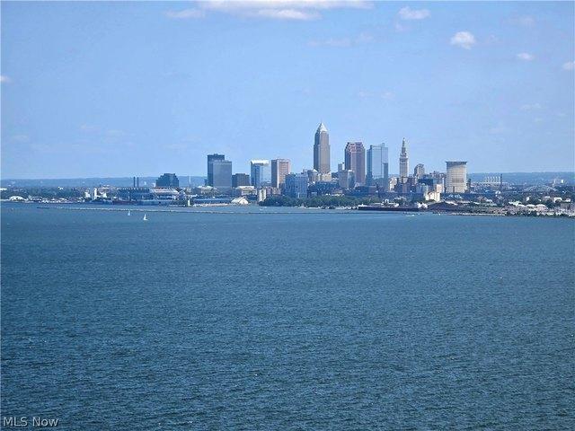 Condo for sale in Lakewood, Ohio