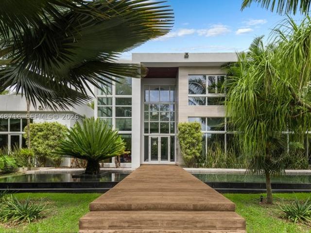 House for sale in Pinecrest, Florida