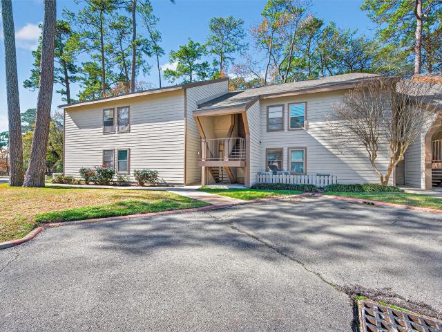 Condo for sale in Montgomery, Montgomery County