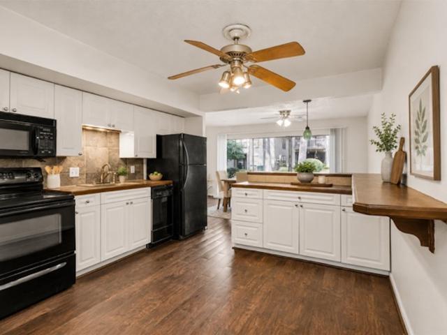 Condo for sale in Montgomery, Texas