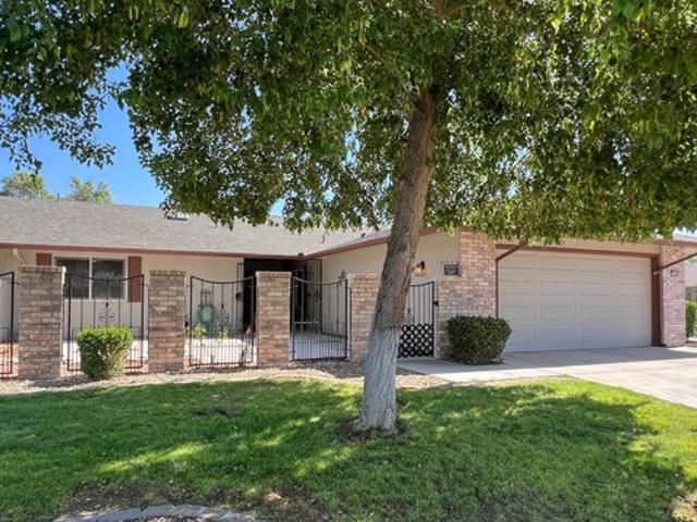 Townhouse for sale in Sun City West, Arizona
