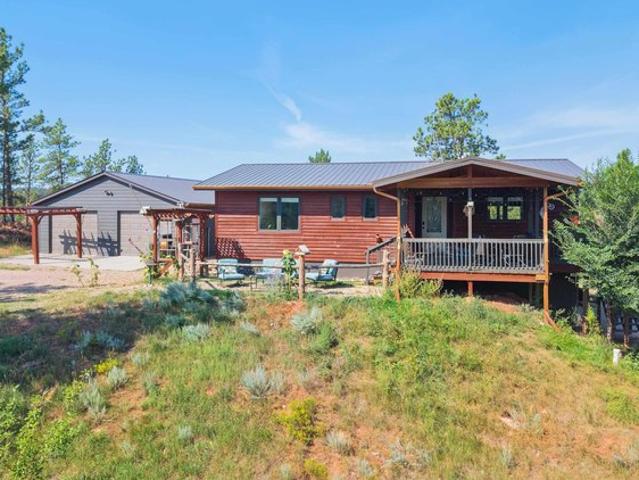 House for sale in Hot Springs, South Dakota